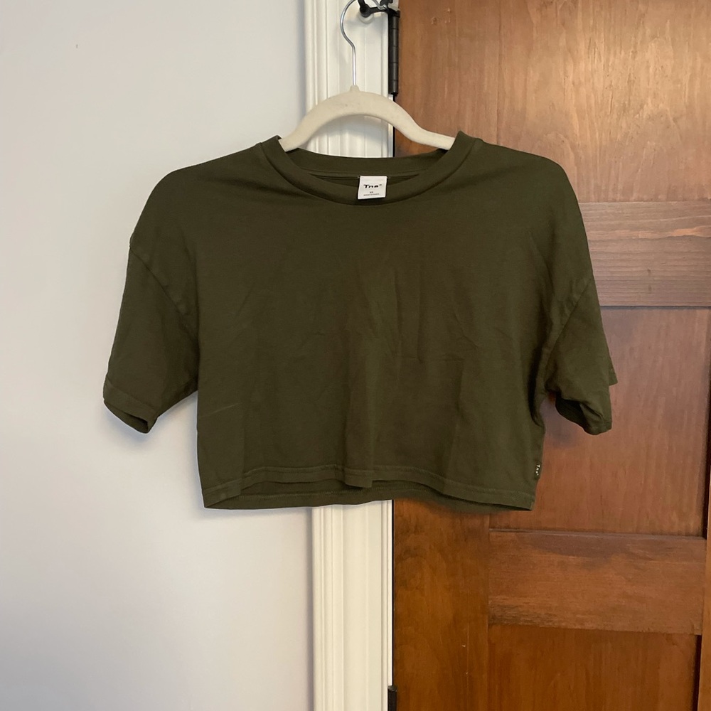 Aritzia Top